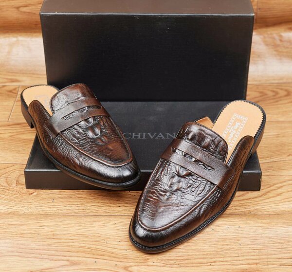 Mocassins en cuir croco élégants