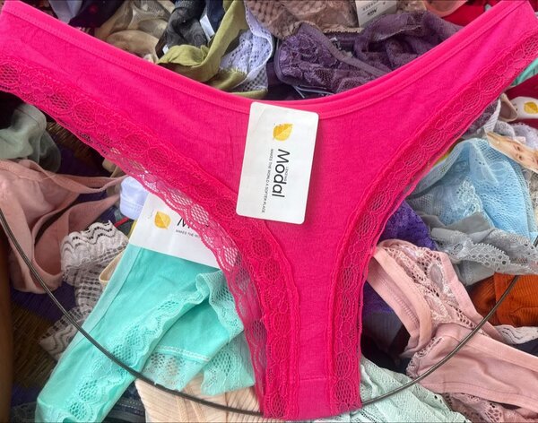 Culottes en dentelle modal