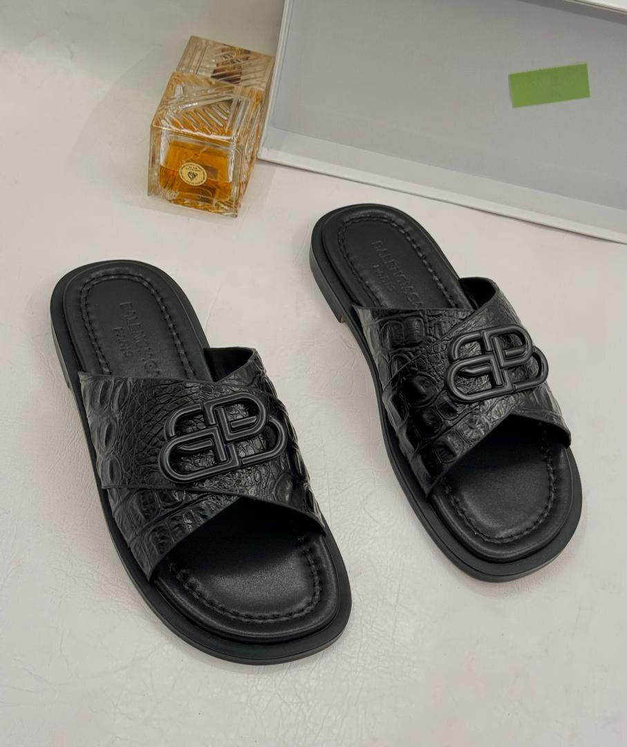 Quality leather branded slippers