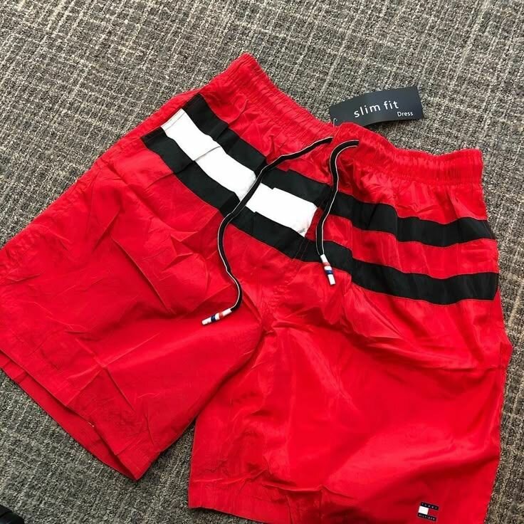 Short rouge rayé homme