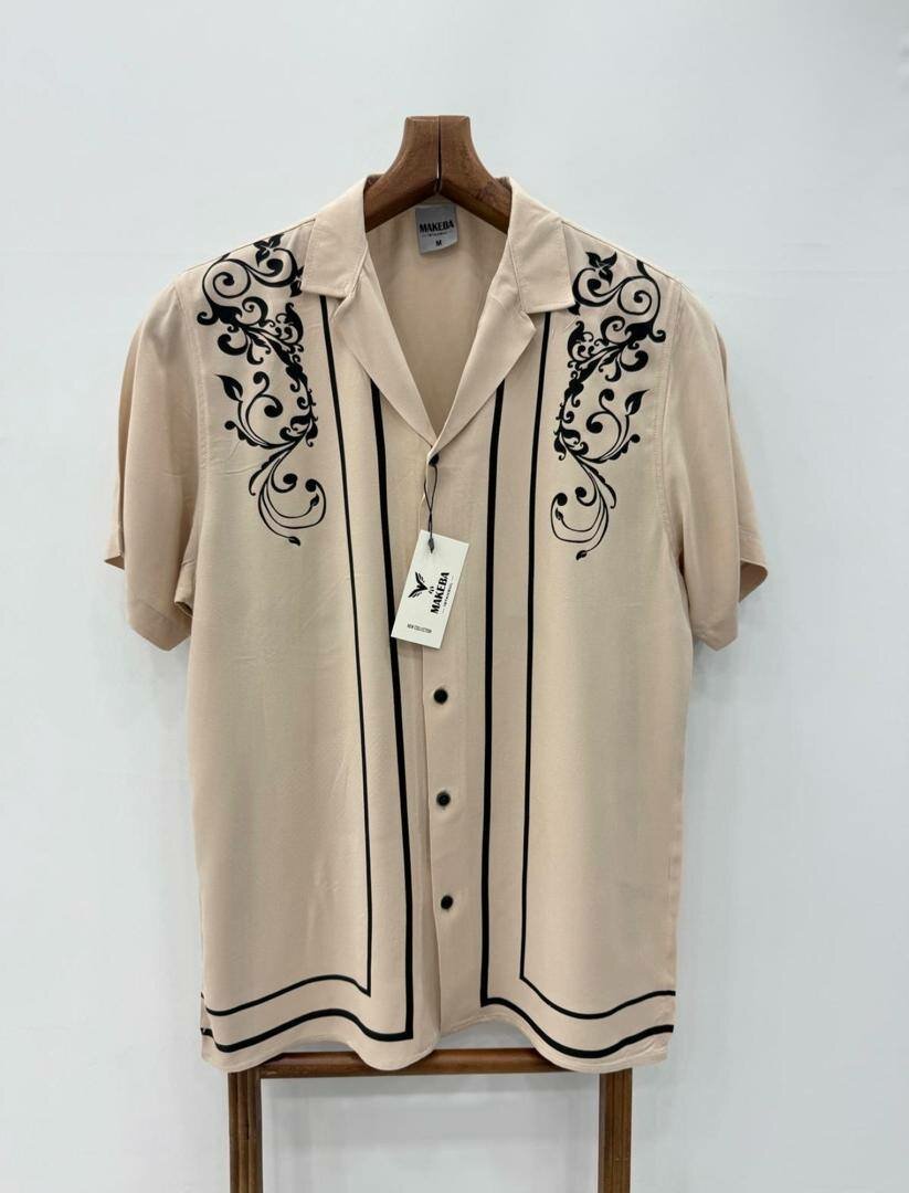 Chemise à motifs originaux