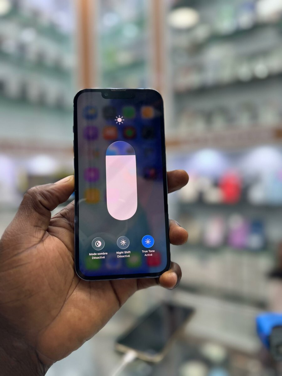 13 pro 128Go tout passe