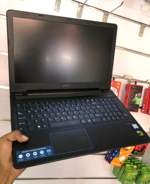 Neat Medion Erazer Gaming Laptop
