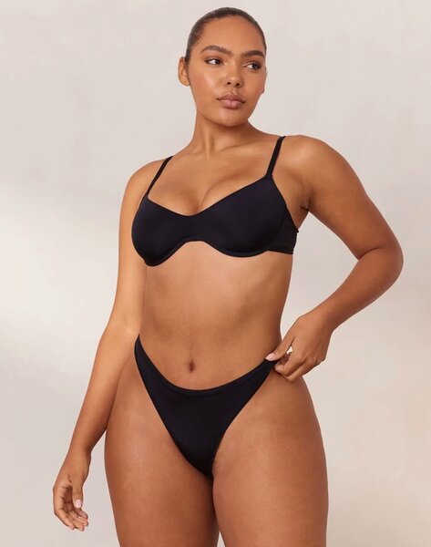 Lingerie ensemble noir espagne