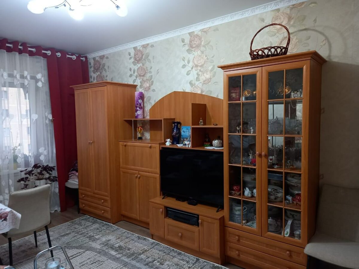 Шкаф стенка