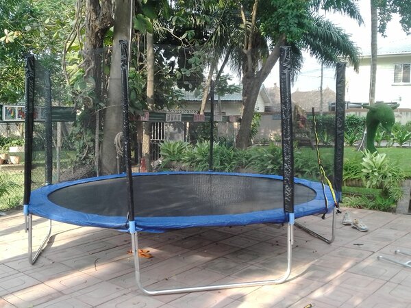 Trampoline 10ft