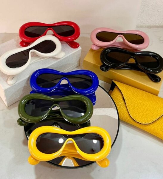 Lunettes de soleil colorées