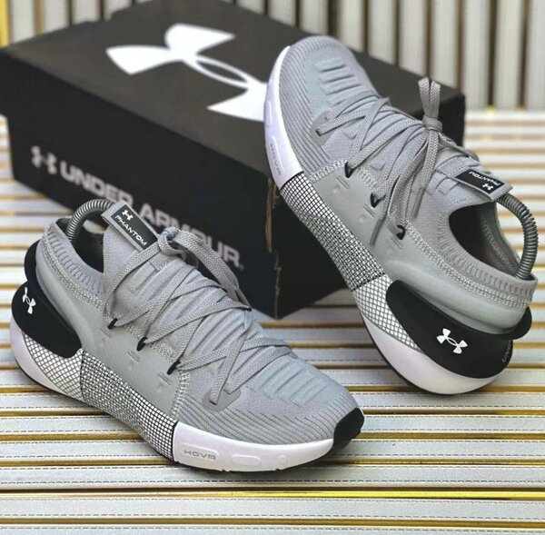 Chaussures de sport Under Armour