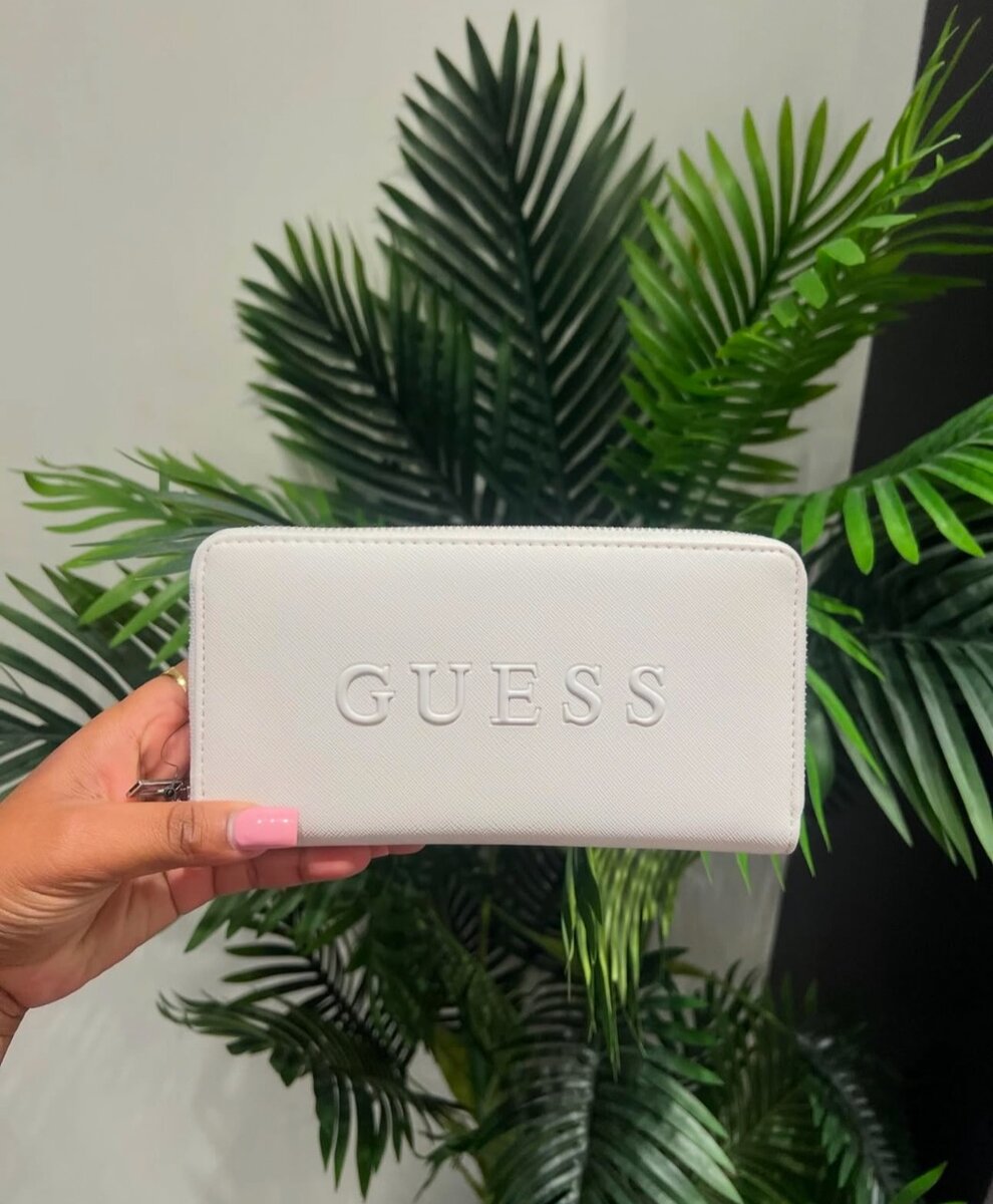 Guess wallet white