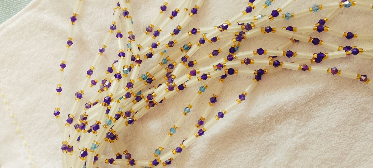 Light off bead & blue crystal