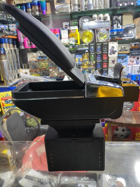 Car arm rest for Wagon r.New cultus.new alto.old swift .