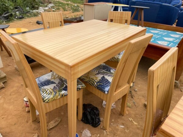 Les tables à manger