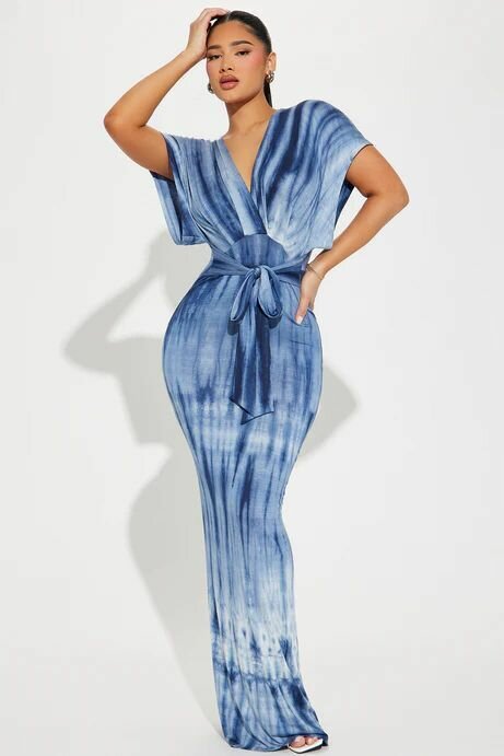 Robe Maxi Bleu Élégante