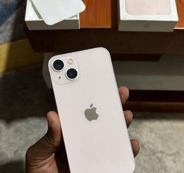 IPhone 13 and iPhone 13 Pro