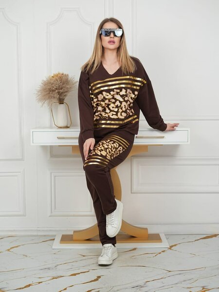 Спорт шик костюмы