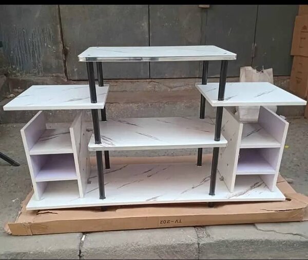 Table de télévision