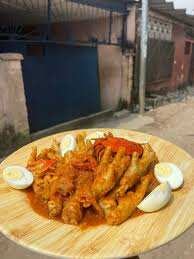 Alloco+Oeufs+Pattes de poulet