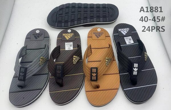 Sandales ADIDAS & JORDAN
