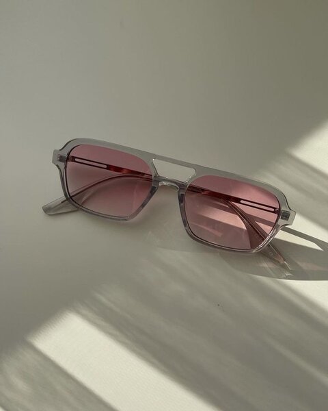 Lunettes de Soleil Roses Tendance