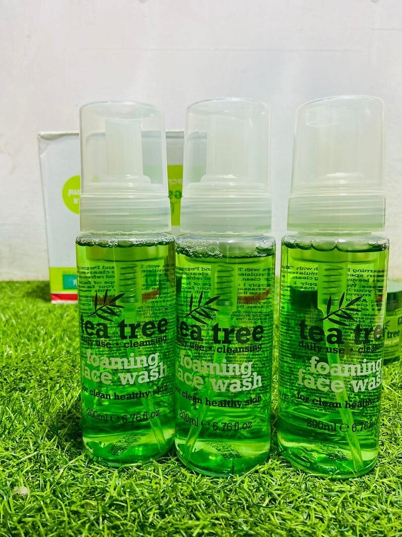 Tea tree foaming wash