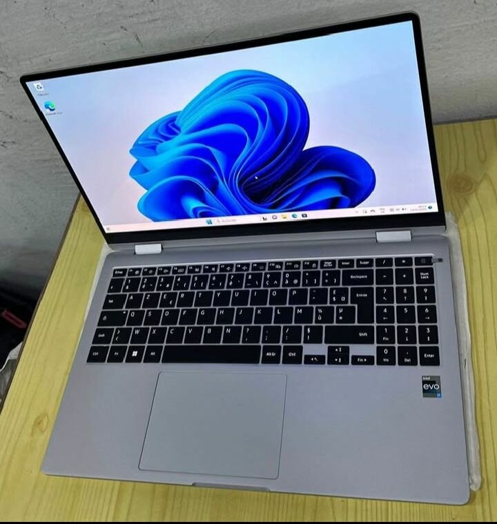 Ordinateur Samsung Retani