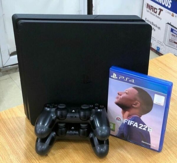Console PS4 Slim FIFA 22