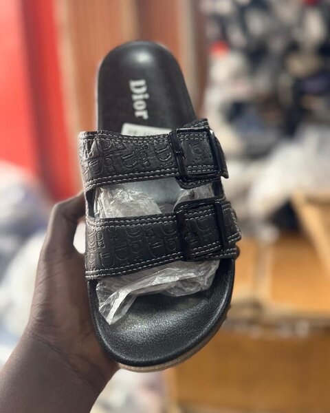 Sandales à Boucle en Cuir