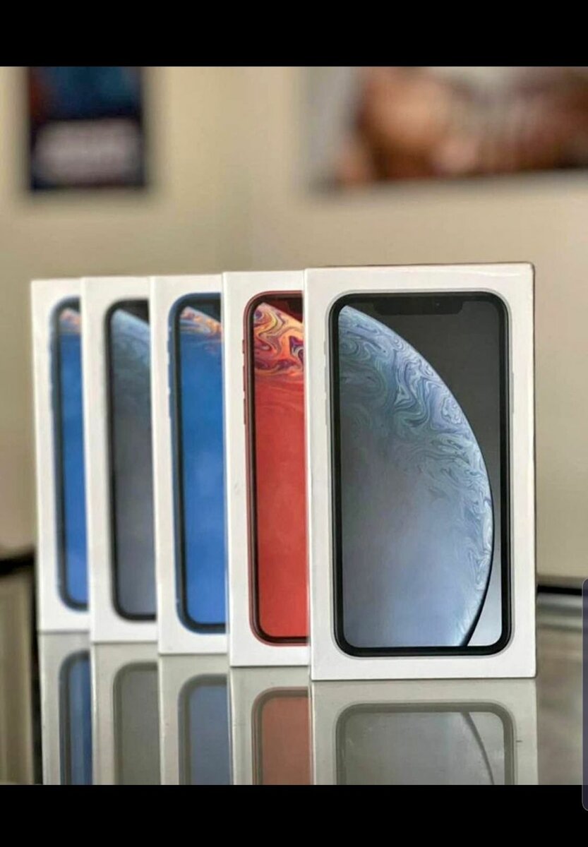 BRAND NEW IPHONE X AND XR