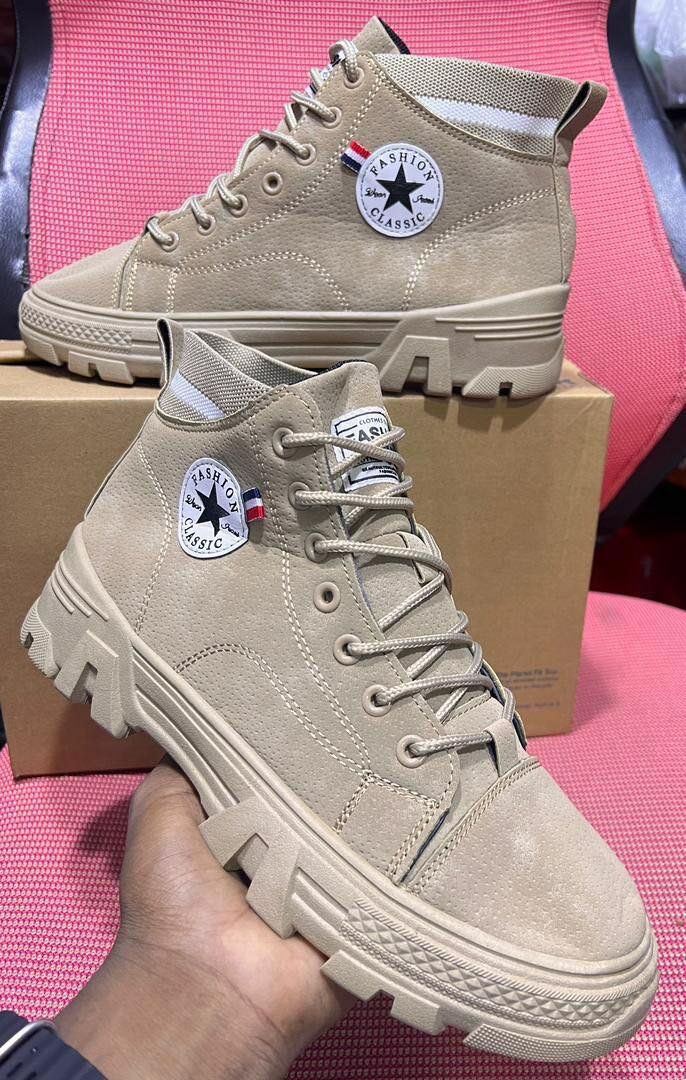Chaussures style militaire