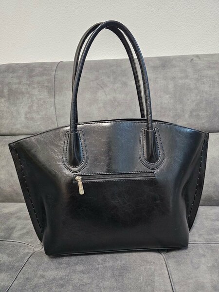 Сумка кожаная