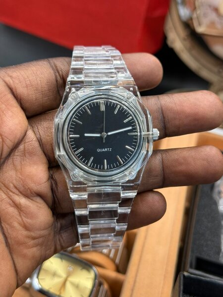 Montres à bracelet moderne