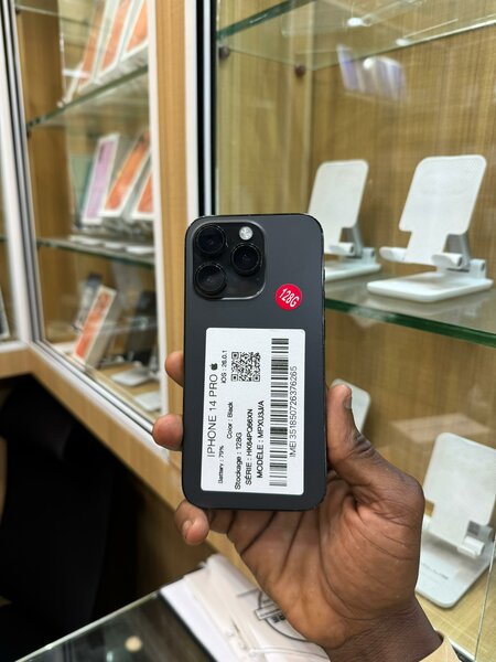 iPhone Pro 128GB Noir Neuf