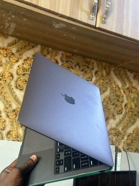 2020 M1 MacBook Air