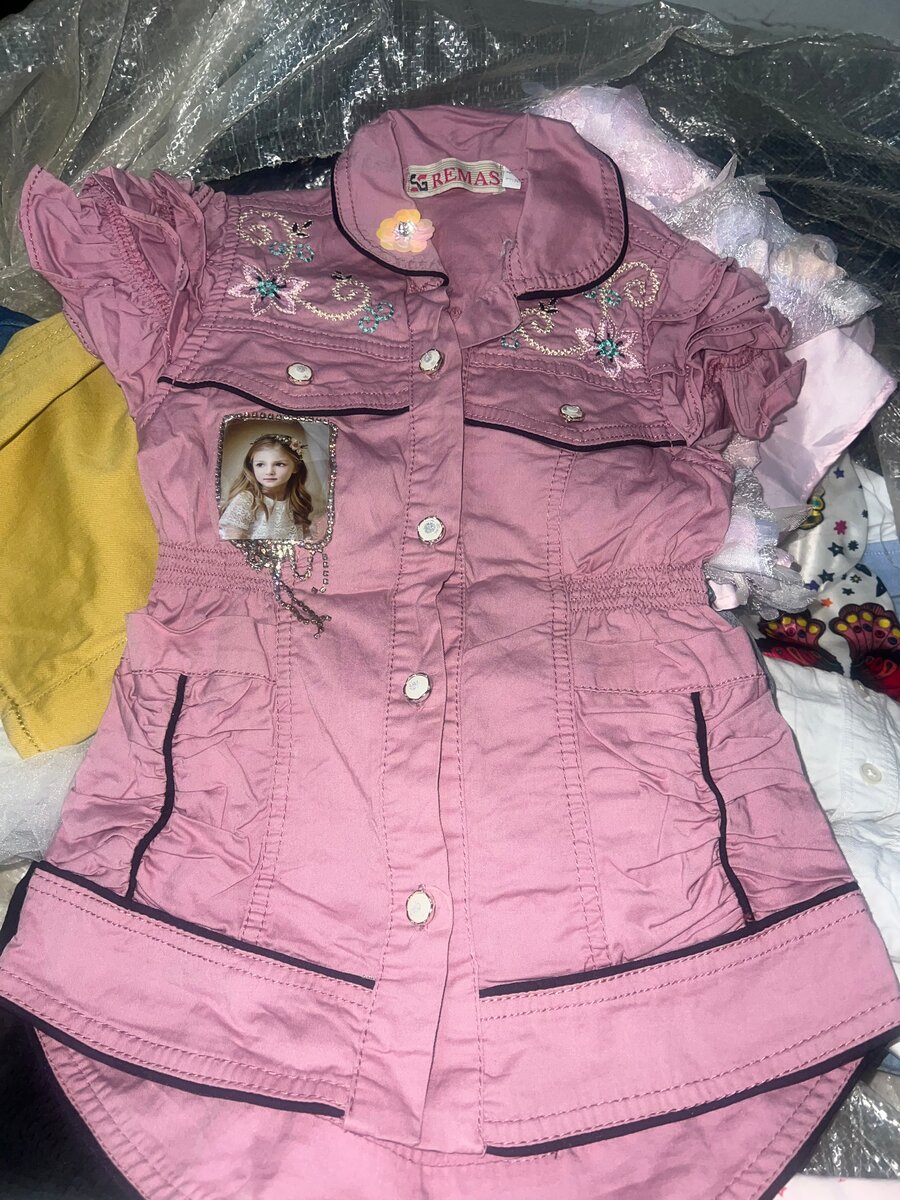 Robe de Fille en Dentelle Élégante