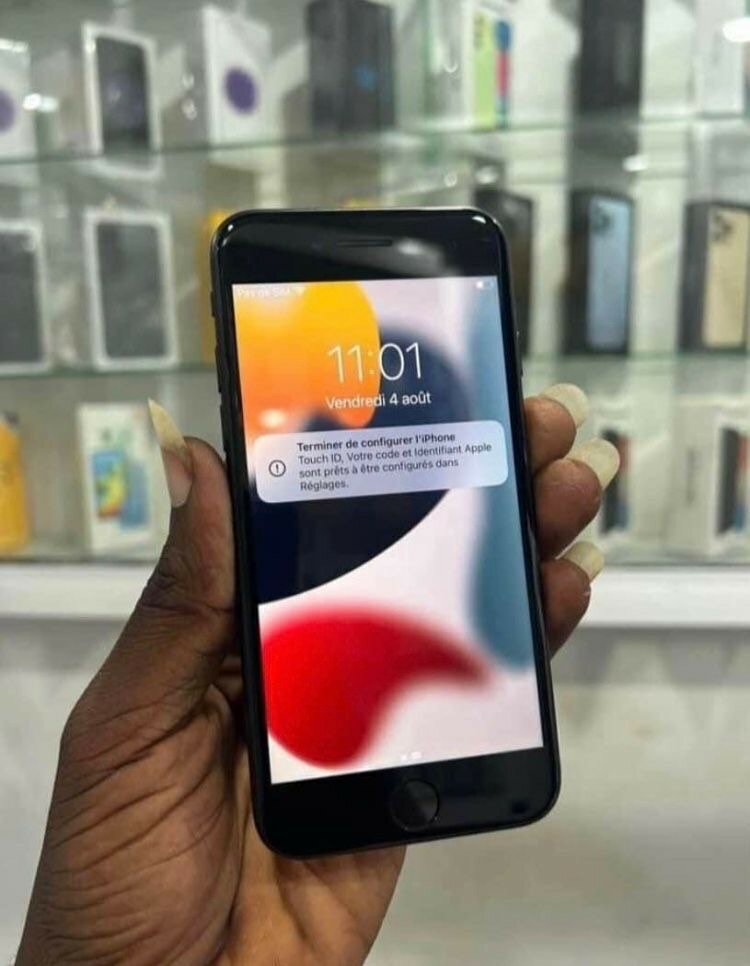 iPhone 7 32giga très propre