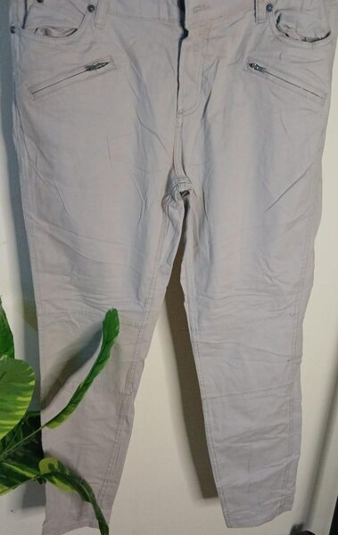 Pantalon cargo beige femme