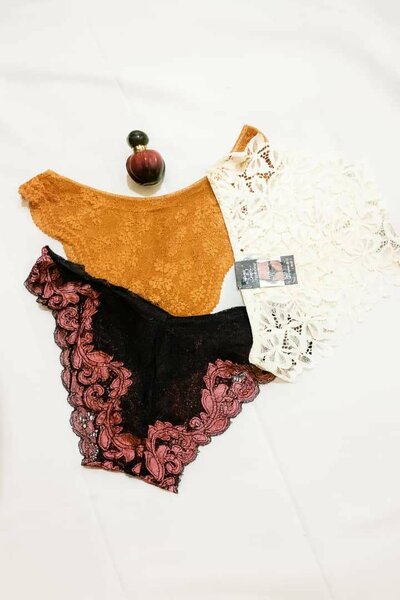 Culottes en dentelle chic