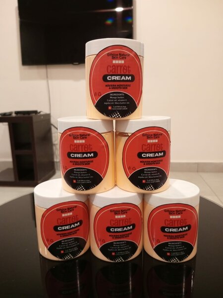 Brightening Carrot Cream