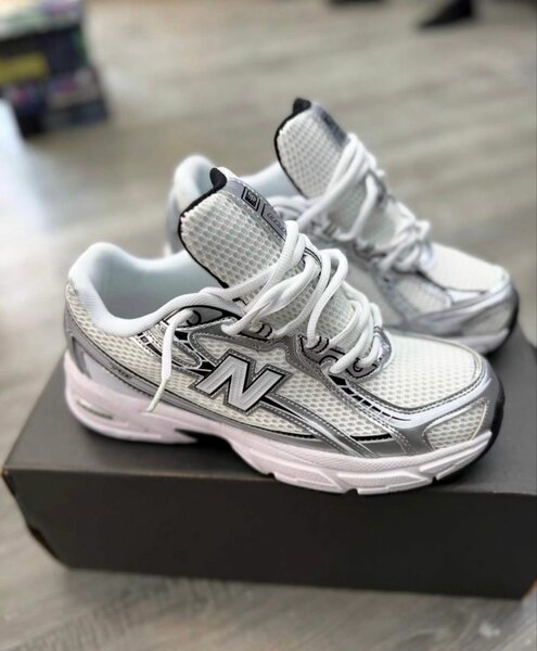 New Balance 740 Gris blanc