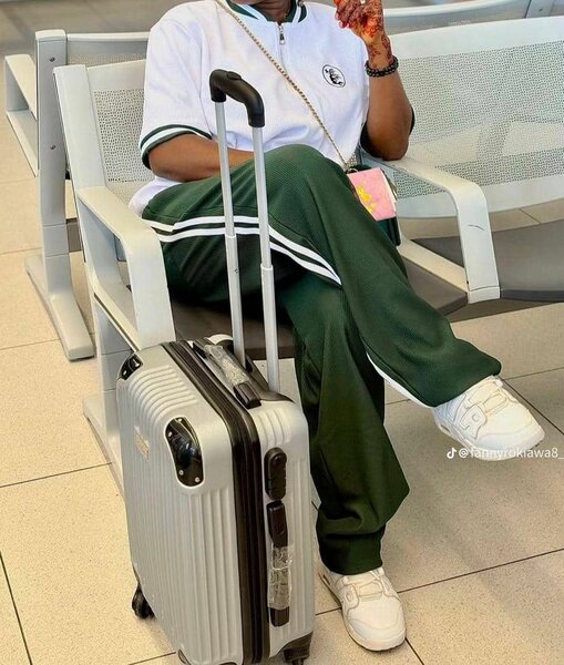 Valise à roulettes légère cabine