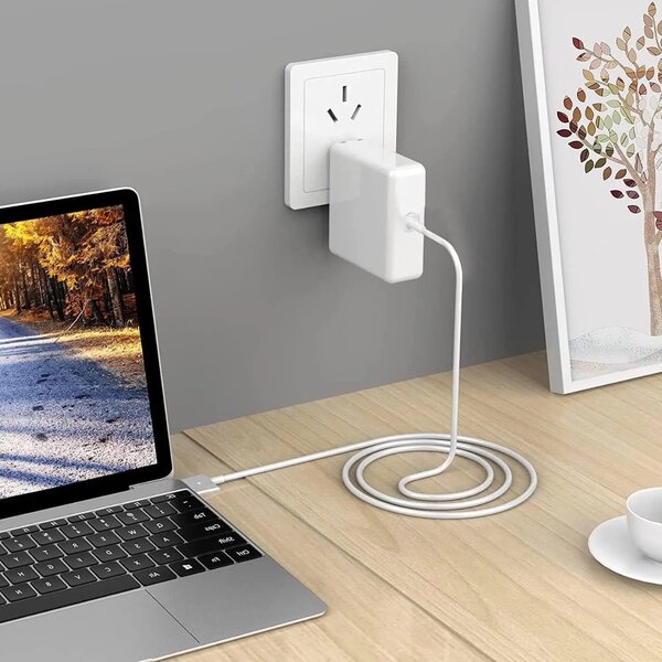 MacBook Magnetic Power Adapter