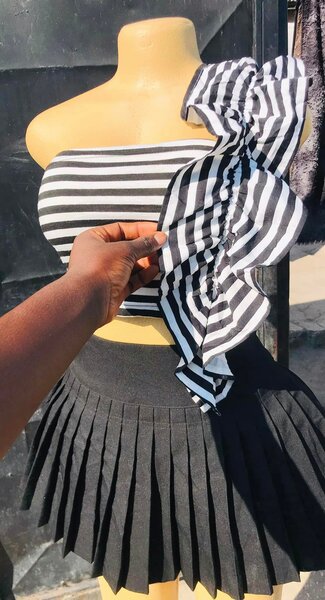 Quality thrifted tops 