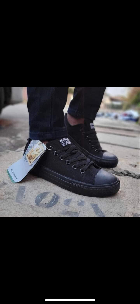 Baskets basses en toile