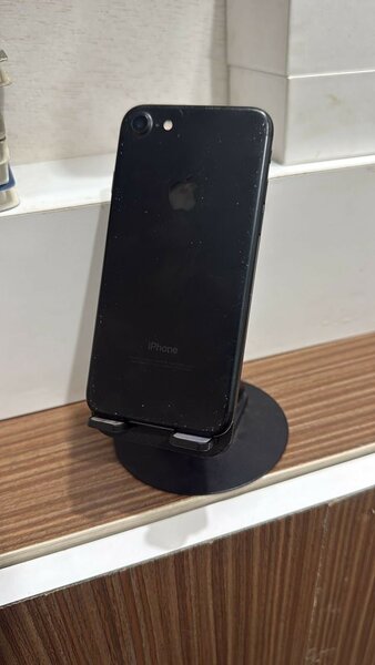 iPhone 7 32giga fissuré