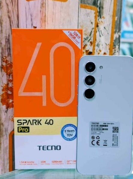 Tecno Spark 40 Pro - 128Go