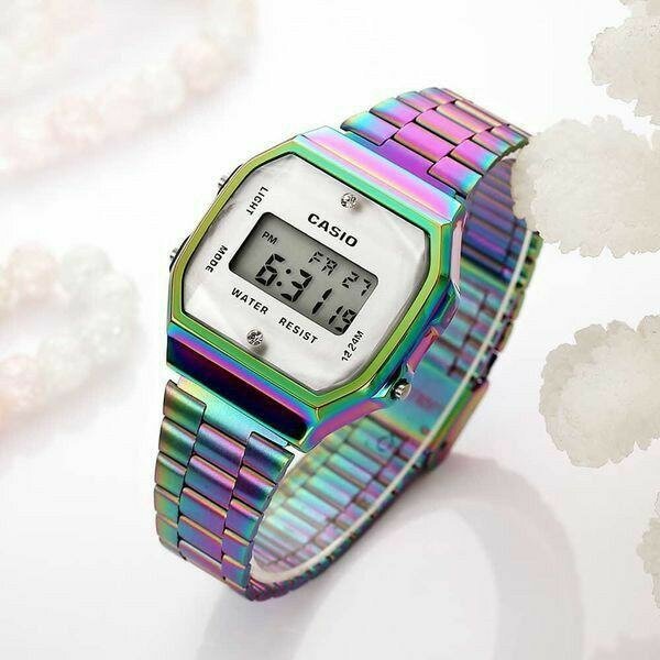 Montre Casio Arc-en-Ciel