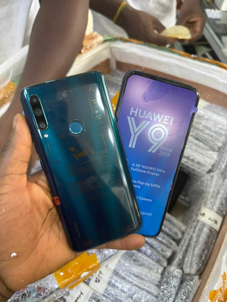 Huawei Y9 prime 2019. Quasis Neuf original Rom 128GB Ram 6GB