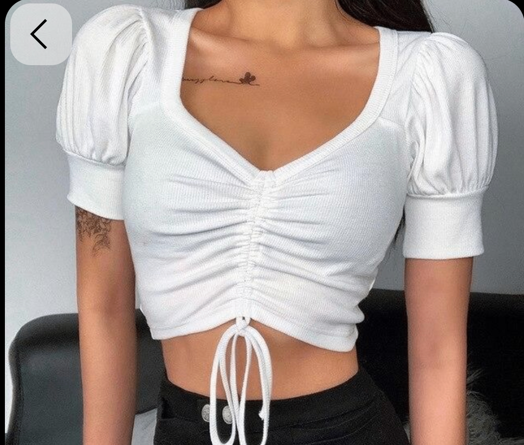 Blouse blanche plissée