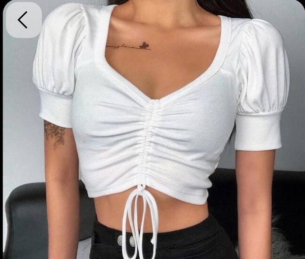 Blouse blanche plissée