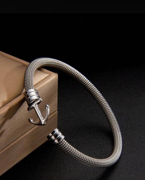 Bracelet ancre en acier